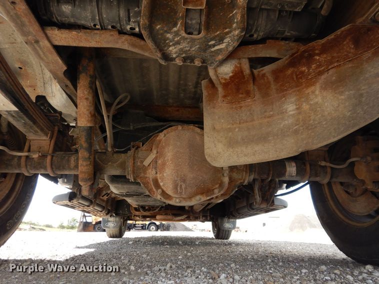 image for item DP0349 2005 Ford F250 Super Duty XL  SuperCab pickup truck