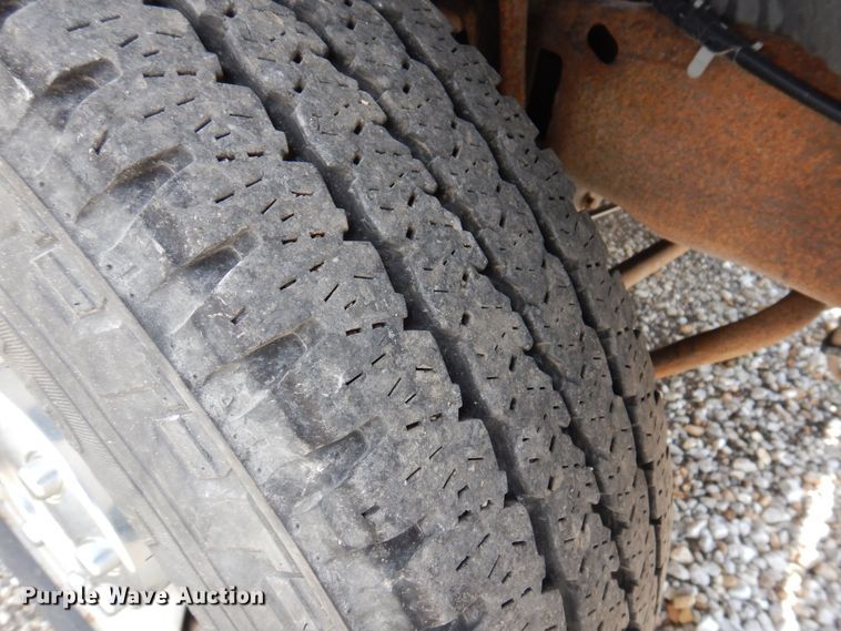 image for item DP0349 2005 Ford F250 Super Duty XL  SuperCab pickup truck