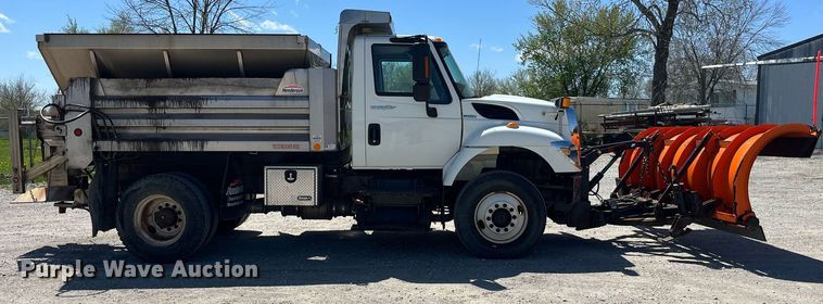 image for item DP0473 2011 International WorkStar 7400  dump truck