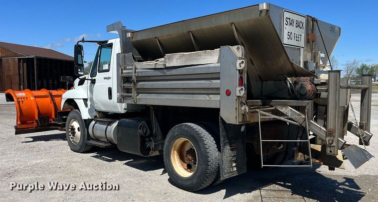 image for item DP0473 2011 International WorkStar 7400  dump truck