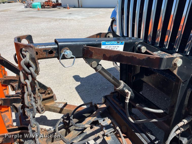 image for item DP0473 2011 International WorkStar 7400  dump truck