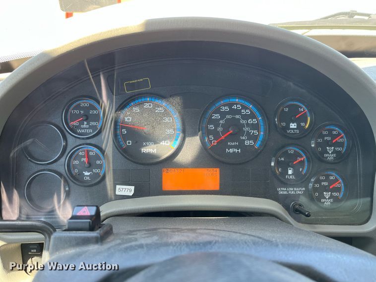 image for item DP0473 2011 International WorkStar 7400  dump truck