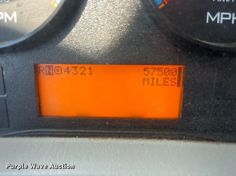 image for item DP0473 2011 International WorkStar 7400  dump truck