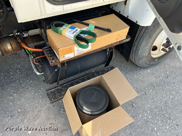 image for item DP0473 2011 International WorkStar 7400  dump truck