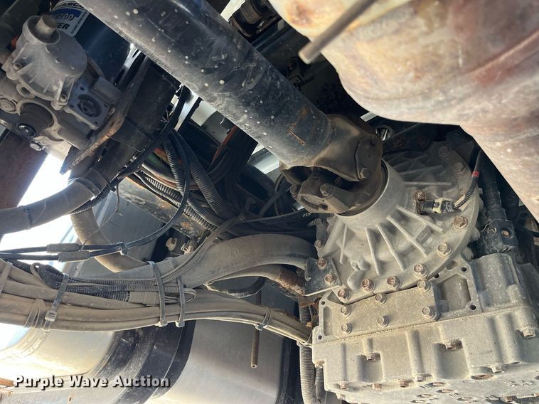 image for item DP0473 2011 International WorkStar 7400  dump truck