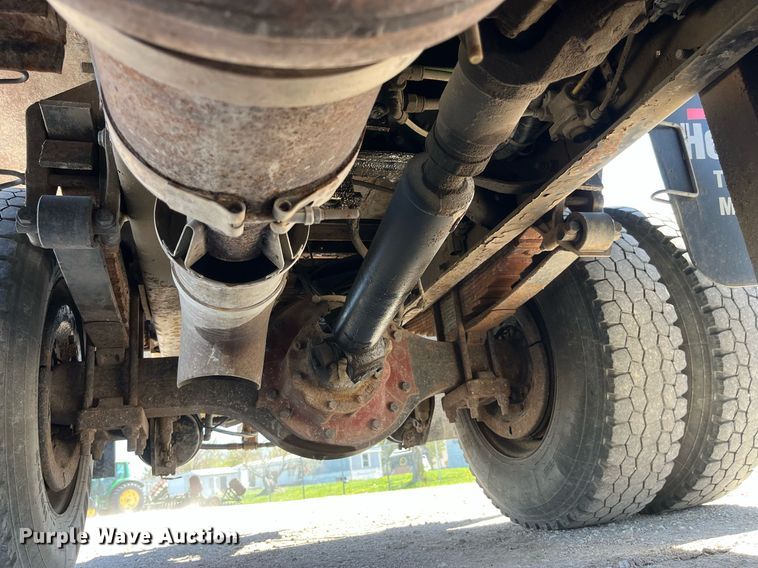 image for item DP0473 2011 International WorkStar 7400  dump truck