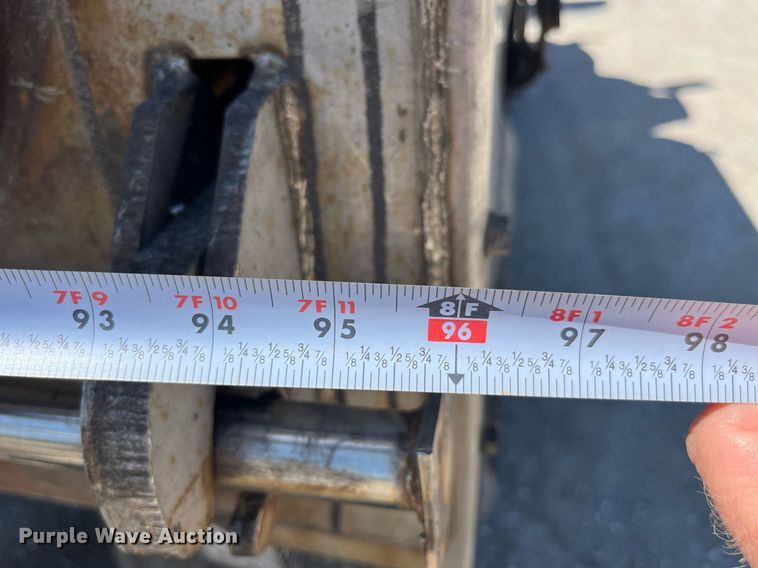 image for item DP0473 2011 International WorkStar 7400  dump truck