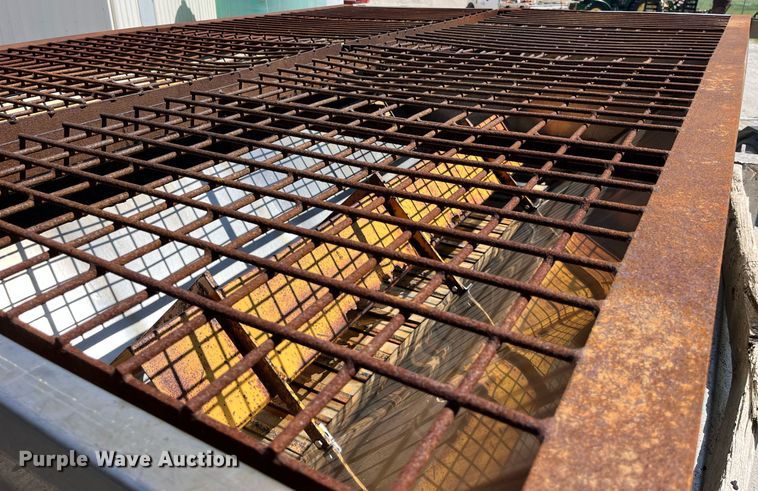 image for item DP0473 2011 International WorkStar 7400  dump truck