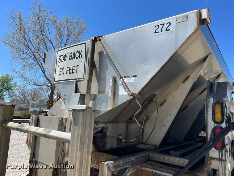 image for item DP0473 2011 International WorkStar 7400  dump truck