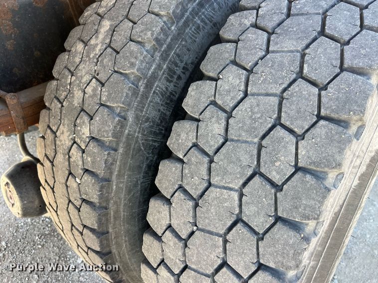 image for item DP0473 2011 International WorkStar 7400  dump truck