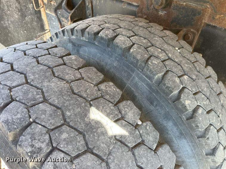 image for item DP0473 2011 International WorkStar 7400  dump truck