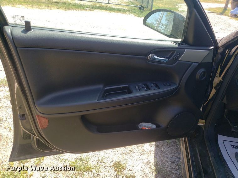 image for item DQ0509 2014 Chevrolet Impala Police Cruiser