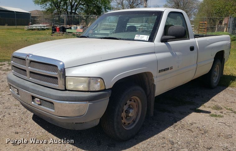 image for item DQ0510 2001 Dodge Ram 1500  pickup truck