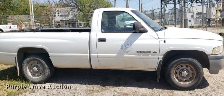 image for item DQ0510 2001 Dodge Ram 1500  pickup truck