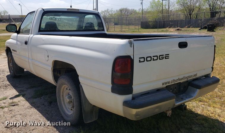 image for item DQ0510 2001 Dodge Ram 1500  pickup truck