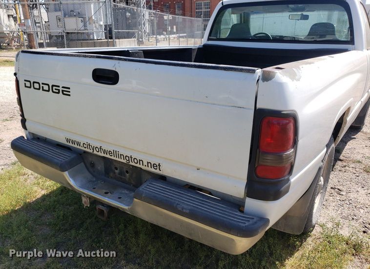 image for item DQ0510 2001 Dodge Ram 1500  pickup truck