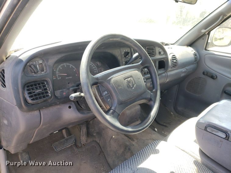 image for item DQ0510 2001 Dodge Ram 1500  pickup truck