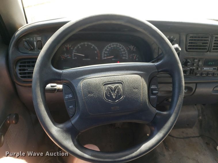 image for item DQ0510 2001 Dodge Ram 1500  pickup truck