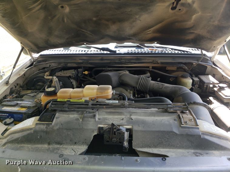 image for item DQ0511 2001 Ford F250 Super Duty  pickup truck