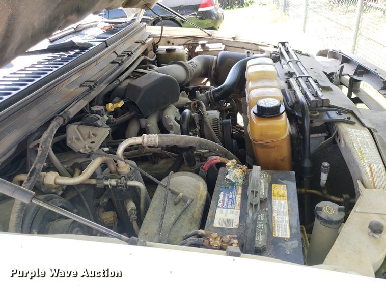 image for item DQ0511 2001 Ford F250 Super Duty  pickup truck