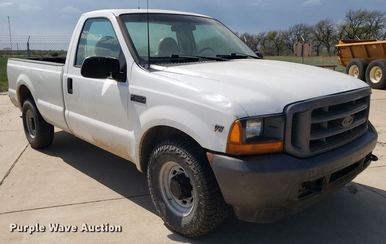 image for item DQ0512 2001 Ford F250 Super Duty  pickup truck