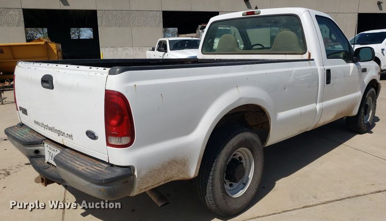 image for item DQ0512 2001 Ford F250 Super Duty  pickup truck