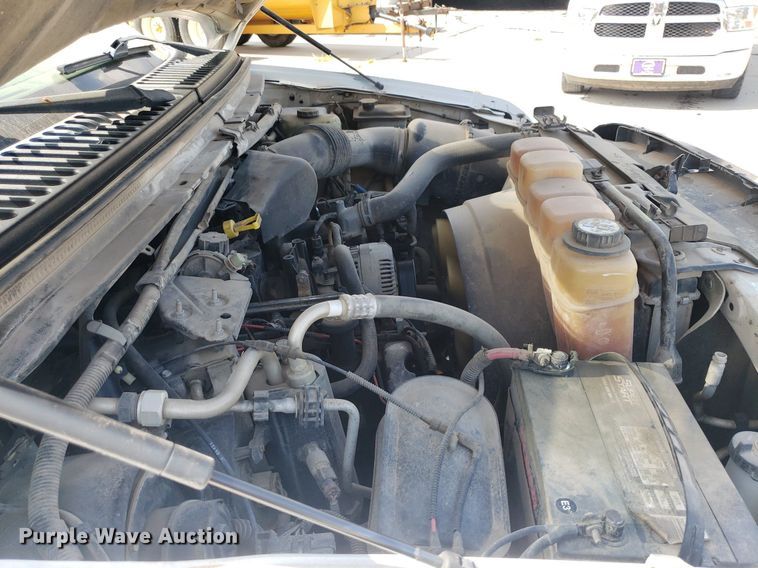 image for item DQ0512 2001 Ford F250 Super Duty  pickup truck