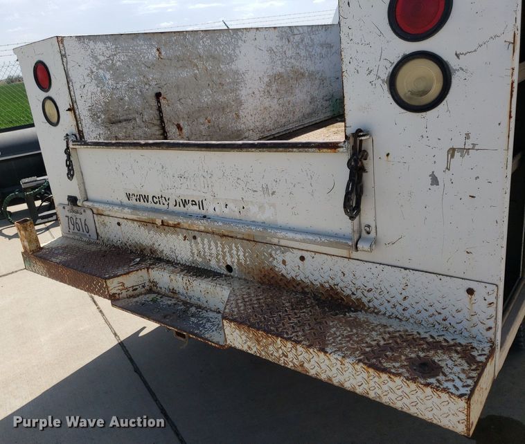 image for item DQ0513 1998 Chevrolet C2500HD  utility bed pickup truck