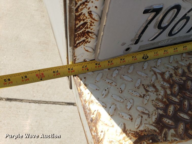 image for item DQ0513 1998 Chevrolet C2500HD  utility bed pickup truck