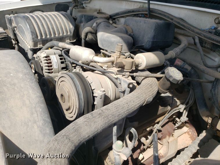 image for item DQ0513 1998 Chevrolet C2500HD  utility bed pickup truck