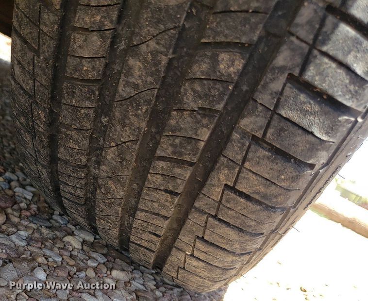 image for item DQ0514 2011 Chrysler Town & Country  van