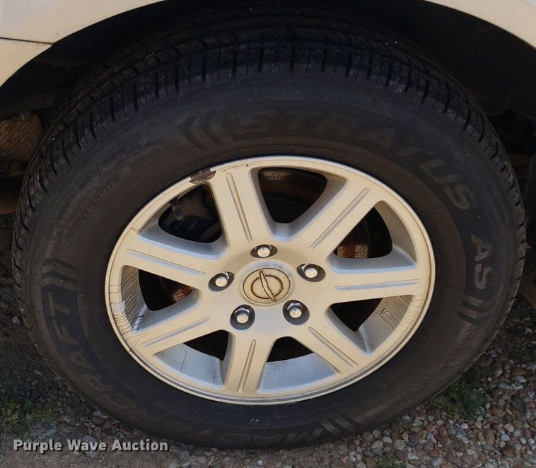 image for item DQ0514 2011 Chrysler Town & Country  van