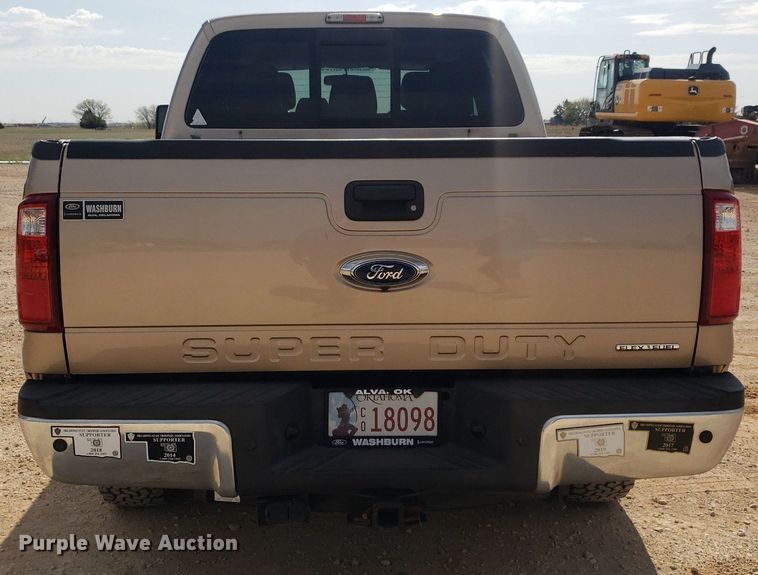 image for item DQ0561 2013 Ford F250 Super Duty Lariat  Crew Cab pickup truck