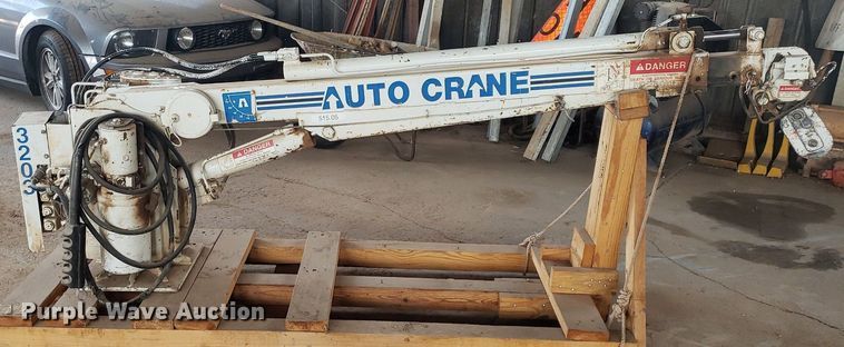 image for item DQ0562 Auto Crane 3203  crane
