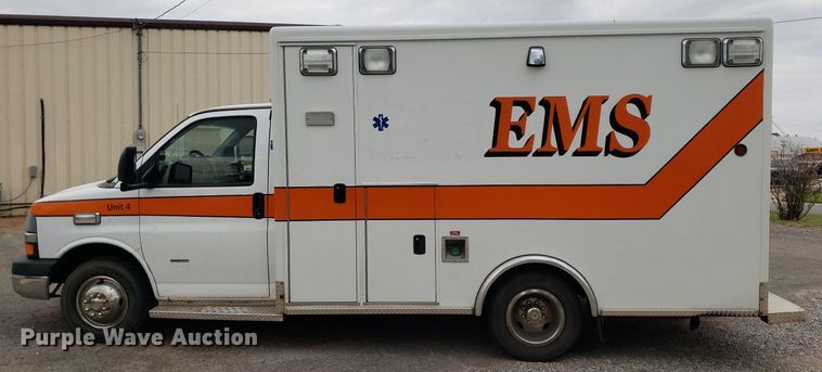 image for item DQ0564 2009 Chevrolet Express  ambulance