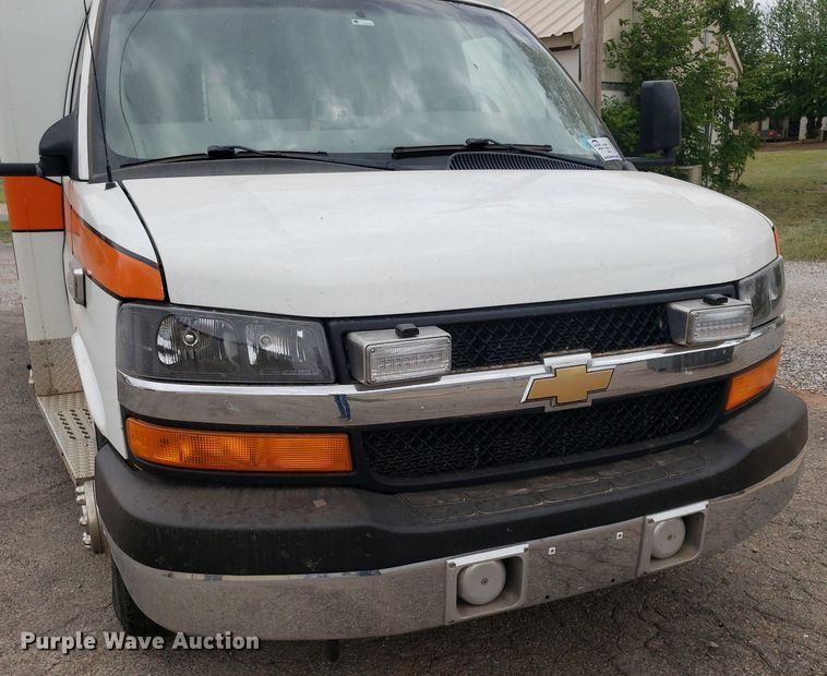 image for item DQ0564 2009 Chevrolet Express  ambulance