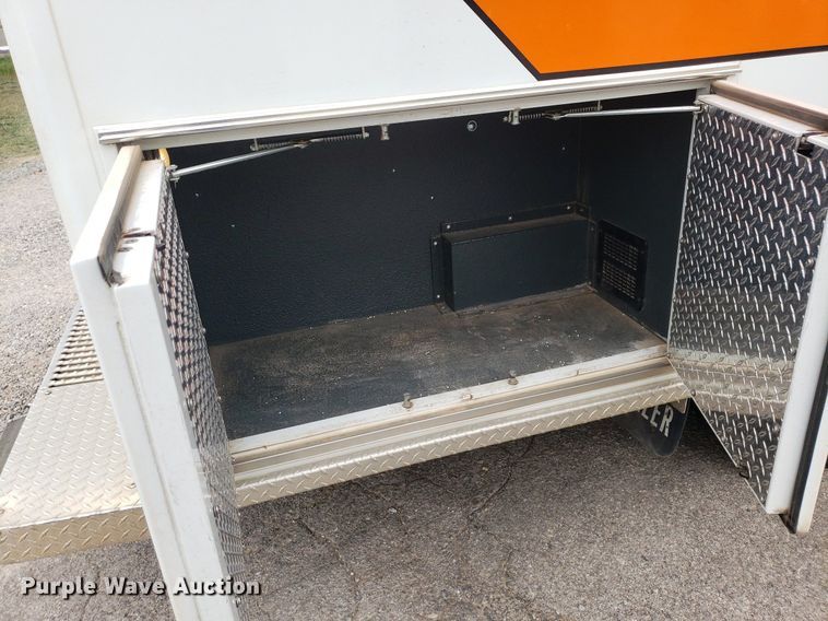 image for item DQ0564 2009 Chevrolet Express  ambulance