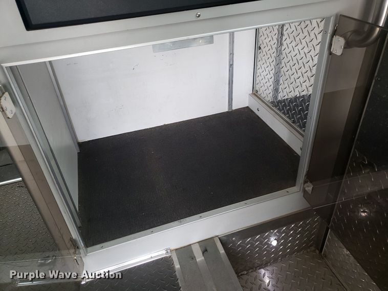 image for item DQ0564 2009 Chevrolet Express  ambulance