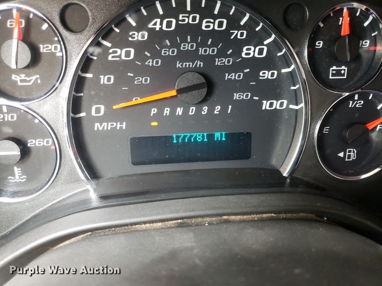 image for item DQ0564 2009 Chevrolet Express  ambulance