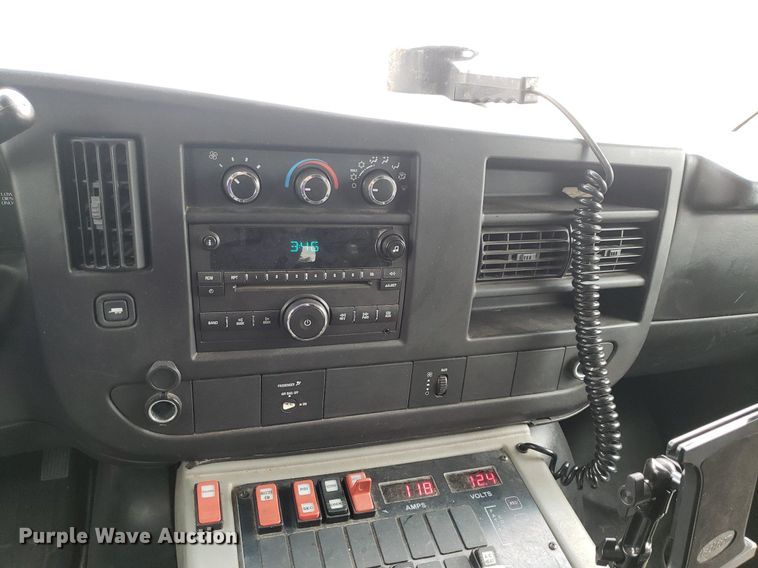 image for item DQ0564 2009 Chevrolet Express  ambulance