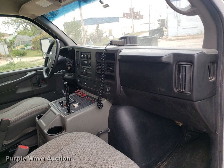 image for item DQ0564 2009 Chevrolet Express  ambulance