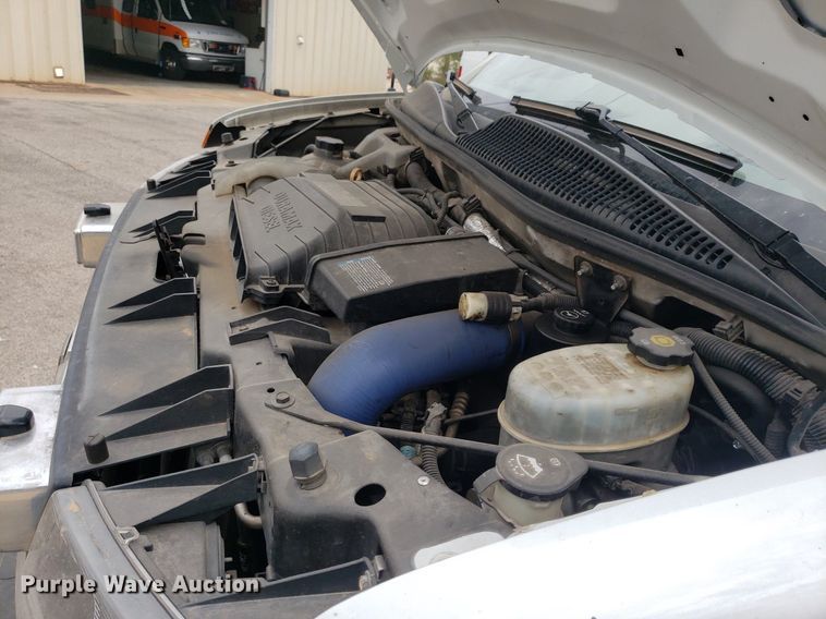 image for item DQ0564 2009 Chevrolet Express  ambulance