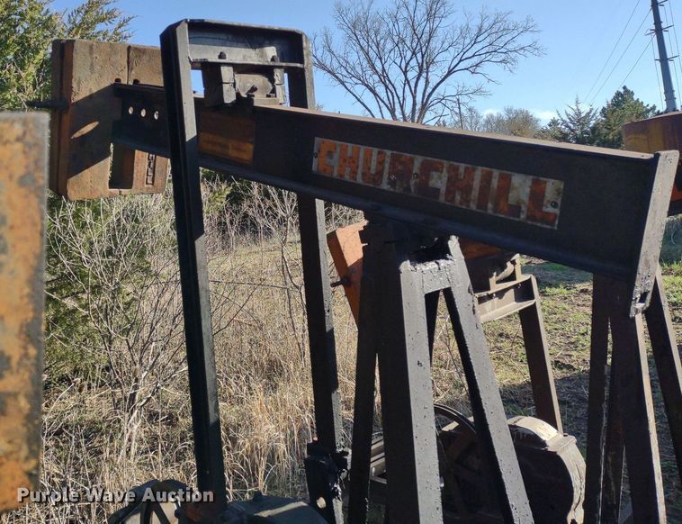 image for item DQ1627 (7) pump jacks