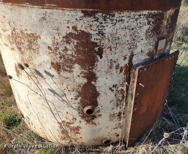 image for item DQ1628 Tanks