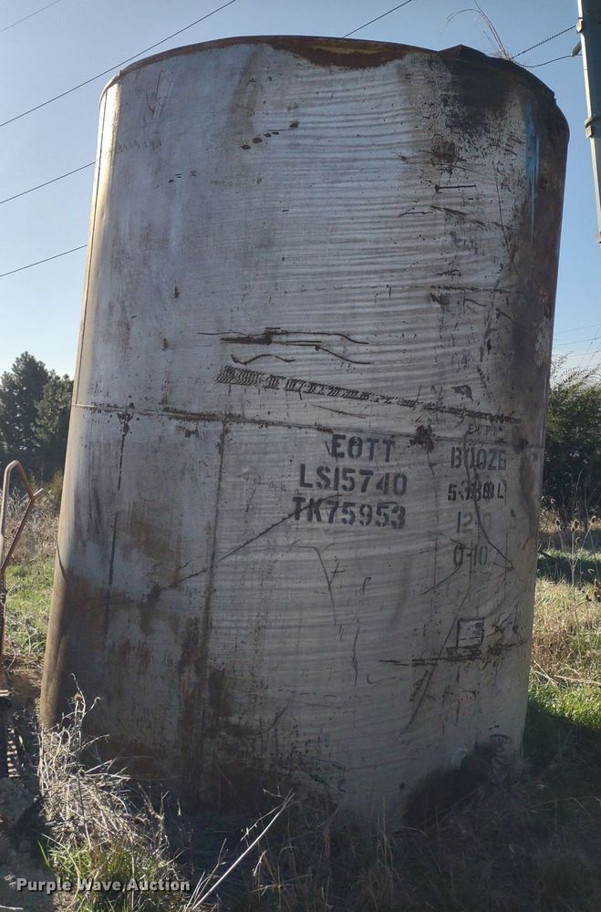 image for item DQ1628 Tanks