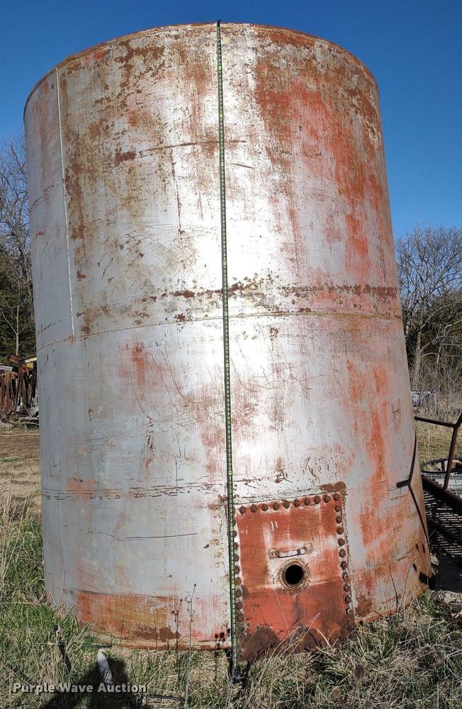 image for item DQ1628 Tanks