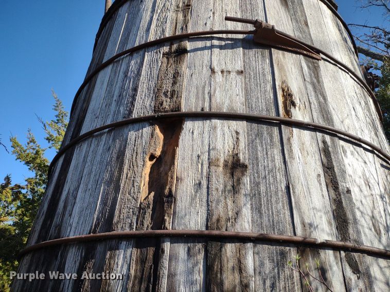 image for item DQ1628 Tanks