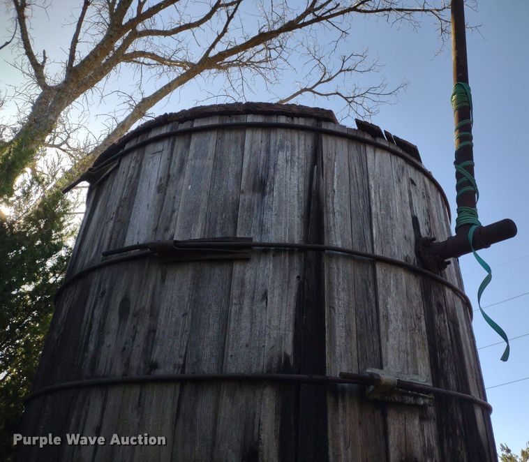 image for item DQ1628 Tanks