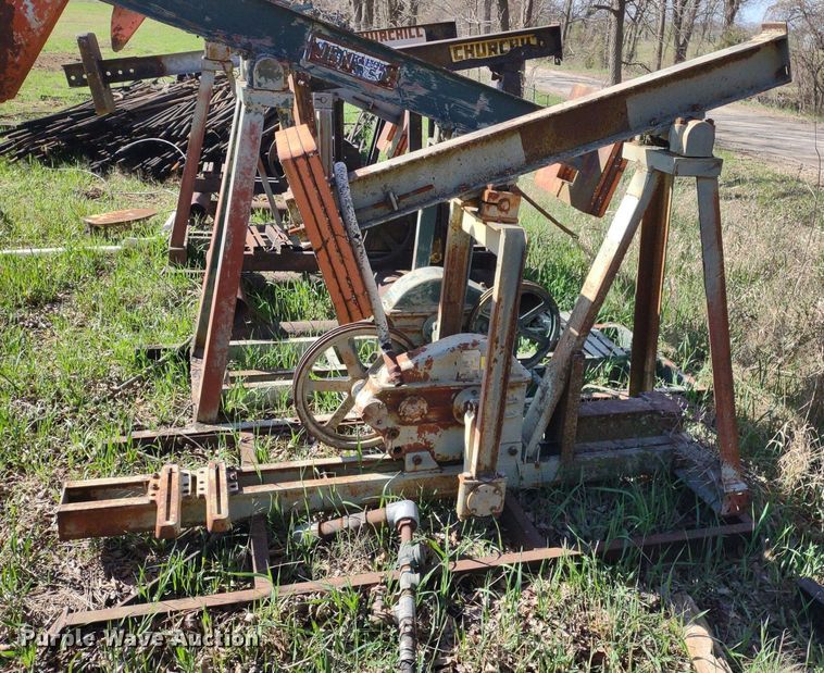 image for item DQ1629 (20) pump jacks