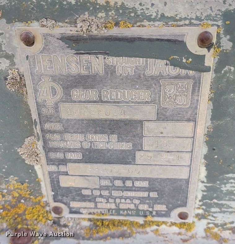 image for item DQ1629 (20) pump jacks